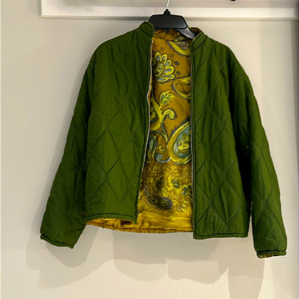 Vintage green, quilted jacket, reversible paisley interior